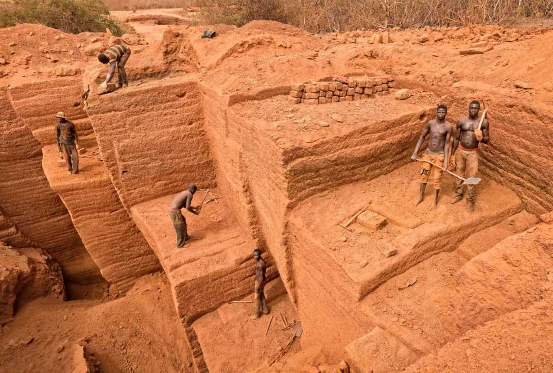 Pedreira de tijolos de Karaba (2009) - Autor: David Pace